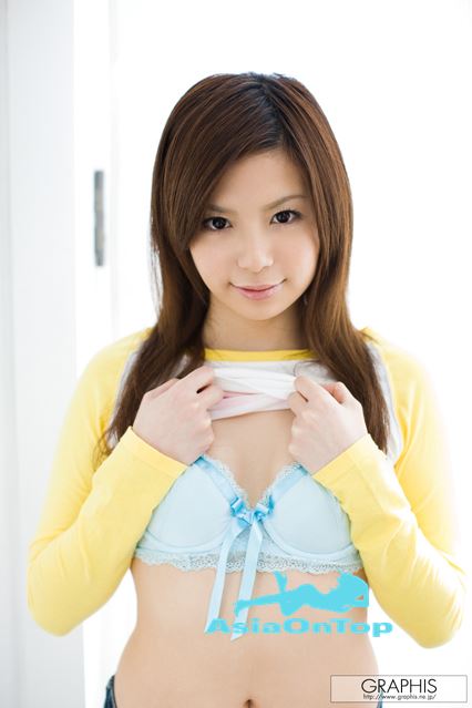 [Graphis] First Gravure ぎ No.068 Riri Kuribayashi