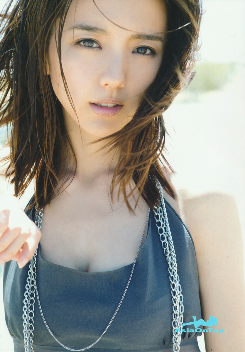Photobook 真野恵里菜 写真集 陽炎 KAGEROH 2016.11.25 Mano Erina Photo Album Kagero