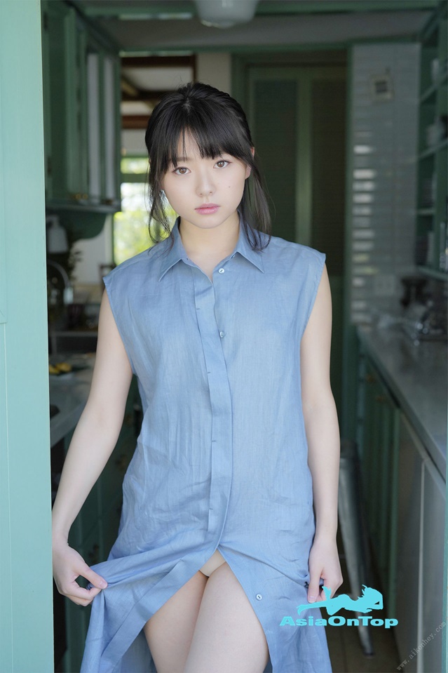 Photobook 葉月つばさ 危ないベビーフェイス BＬＵＥ FRIDAYデジタル写真集
