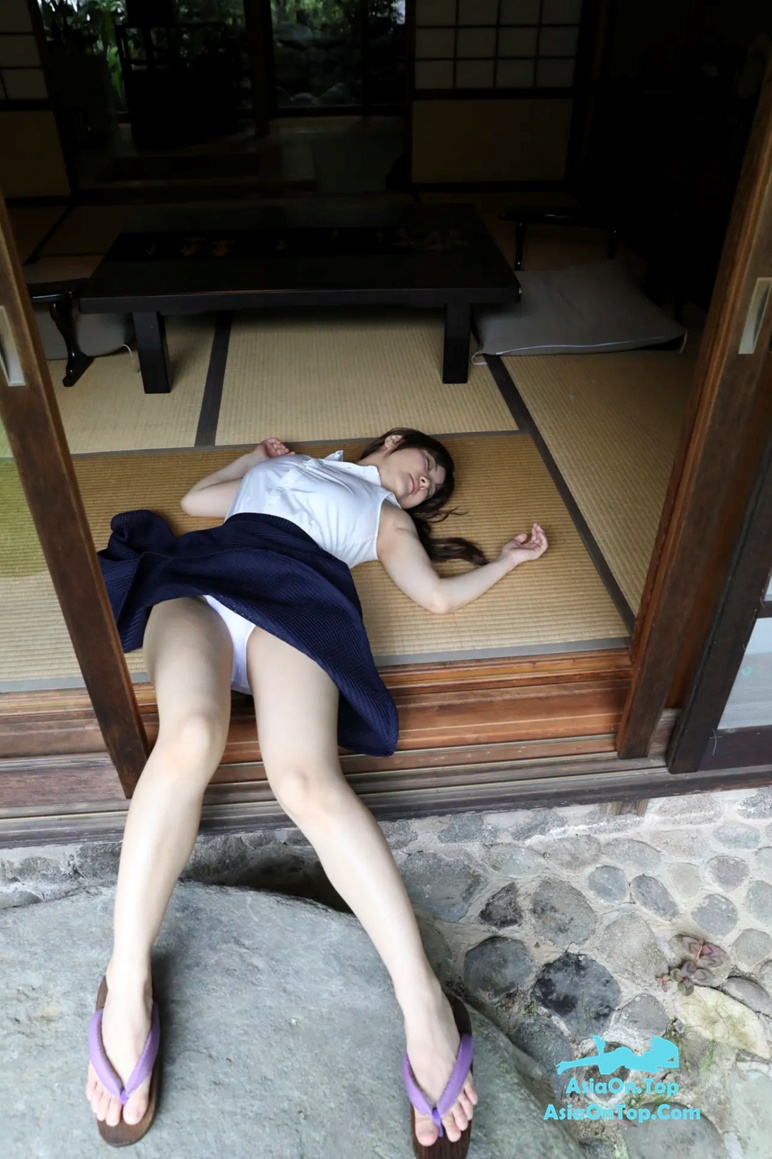 FRIDAYデジタル写真集 Miri Hanai 花井美理 – Unbanned H Cup Naked Body Vol.3