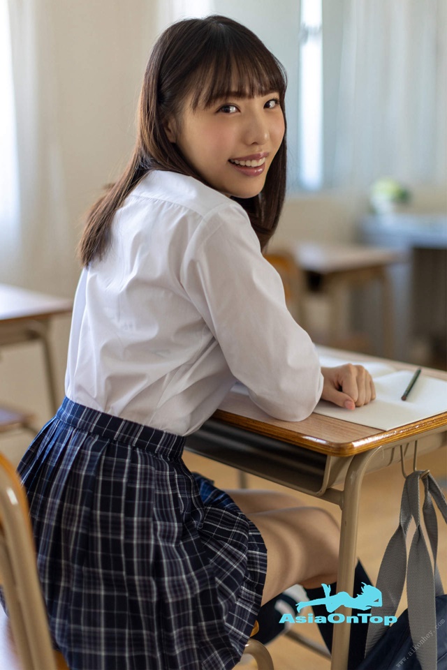 Photobook 2021-12-03 Hana Shirato 白桃はな Youth #Aoharu 青春#アオハル B
