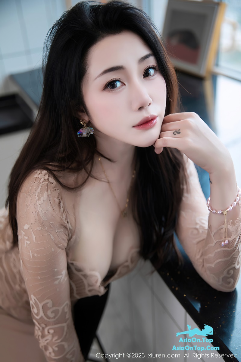 XIUREN No 7216 – Yan Li Ya Yuliya (严利娅Yuliya)