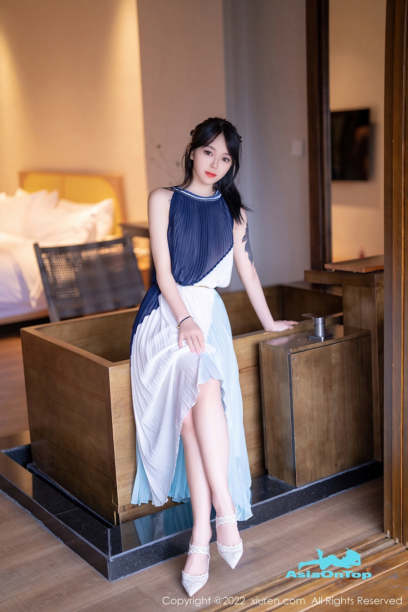 XIUREN No 5327 – 奶瓶