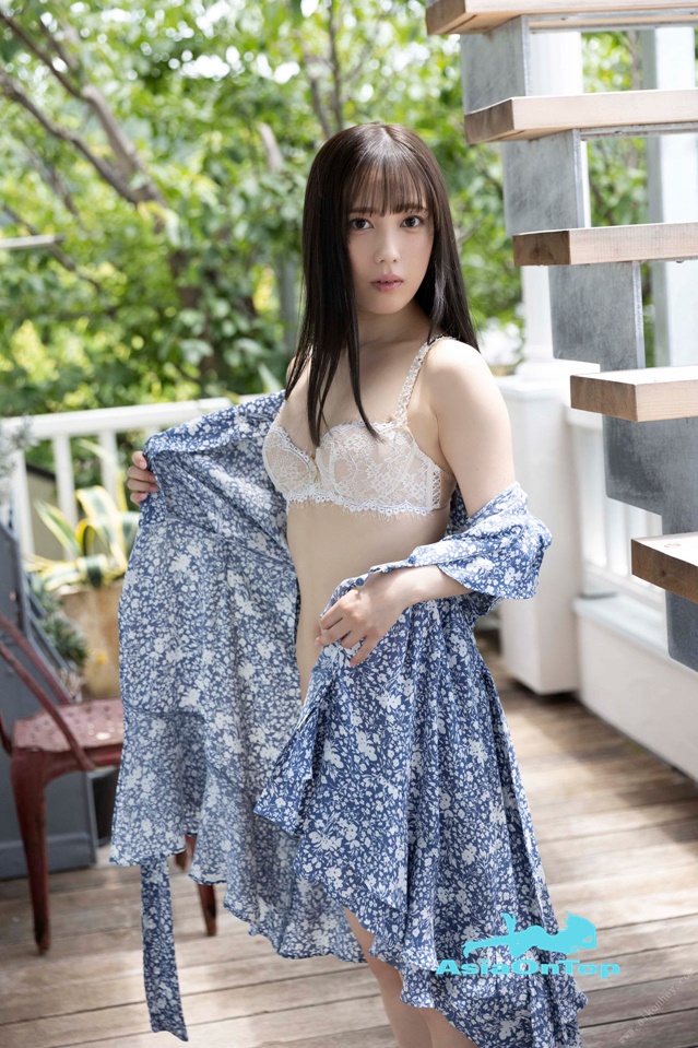 Photobook 小湊よつ葉 ハダカのプリンセス Vol.1 FRIDAYデジタル写真集 Kominato Yotsuha Naked Princess Vol.1 FRIDAY Digital Photo Book