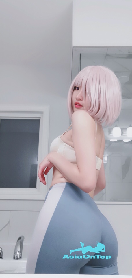 Coser@MissWarmJ: Mash Yoga