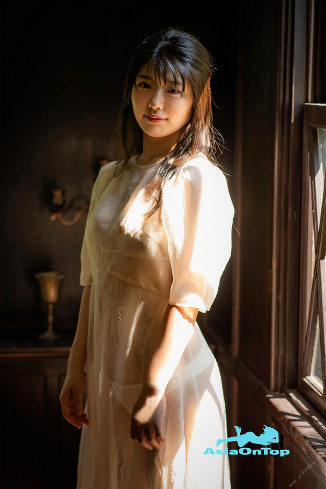 Weekly Gendai Photobook 2022-10-24 Kana Yamada 山田かな Kana Sensual Black
