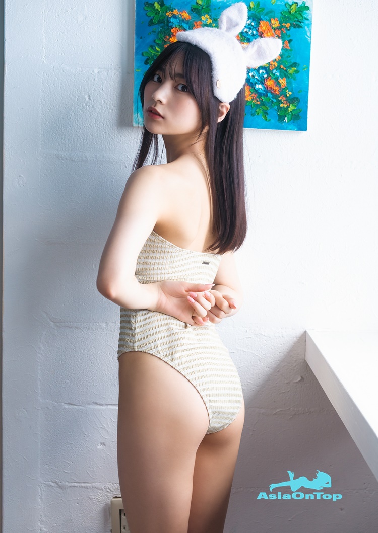 YJ PHOTO BOOK 2022-10-20 Usa Hiiragi 柊宇咲 Idol Apprentice Okinawa Warrior Training