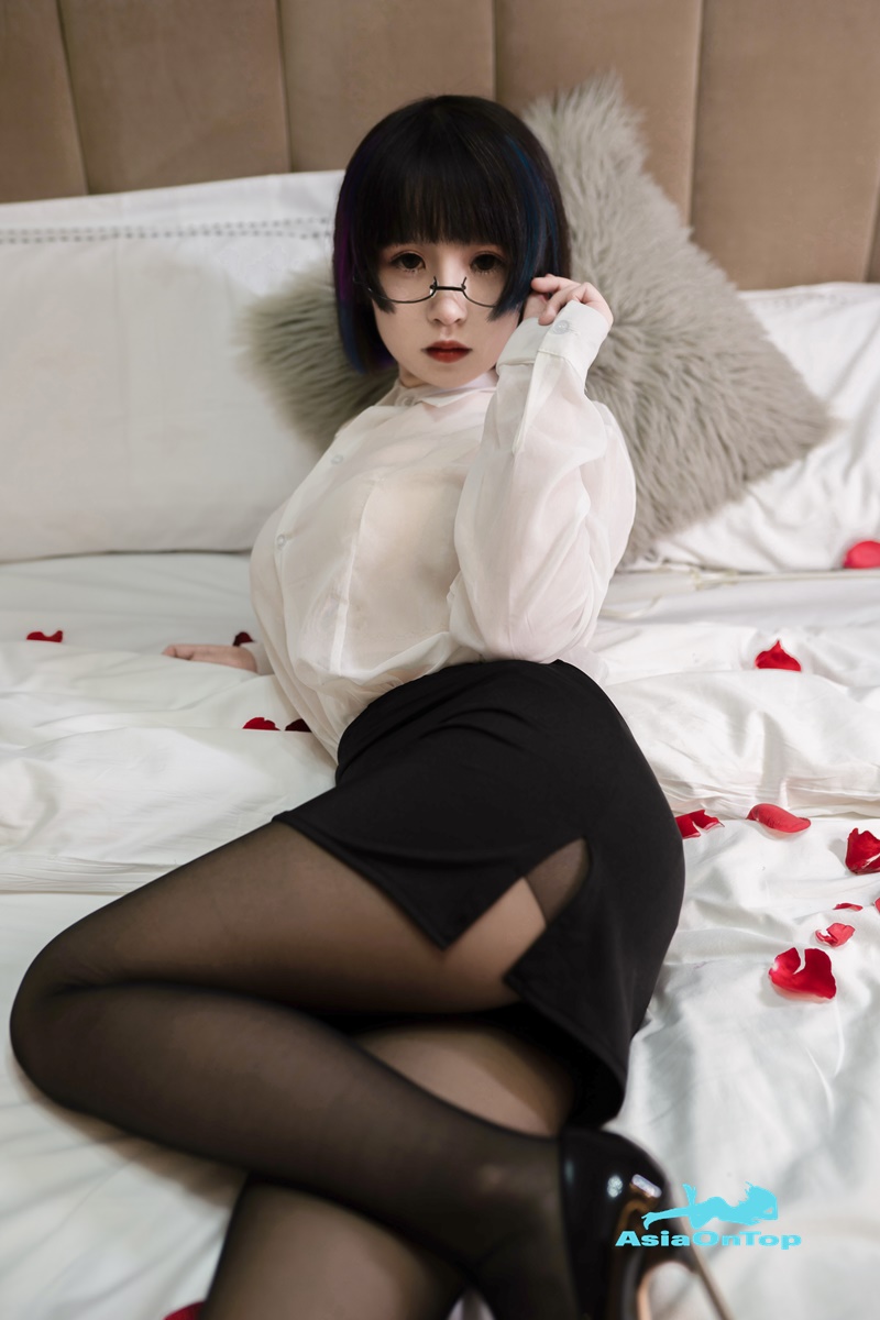 Coser@晕崽Zz: 未流出-迷情小秘 Undisclosed-Secret of Love