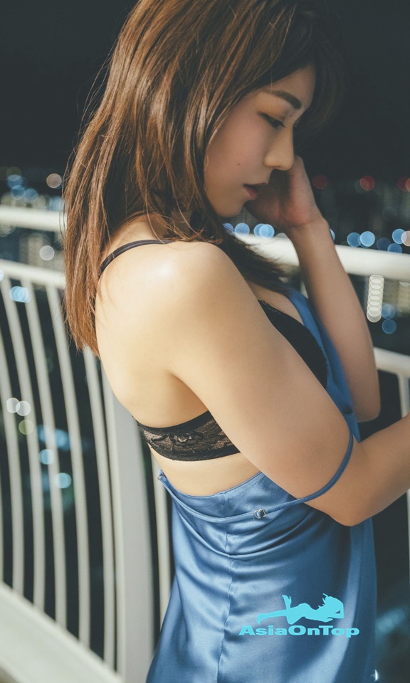 Weekly Photobook 2022-10-17 Yuki Fujiki 藤木由貴 – Morning To Night At The Hotel