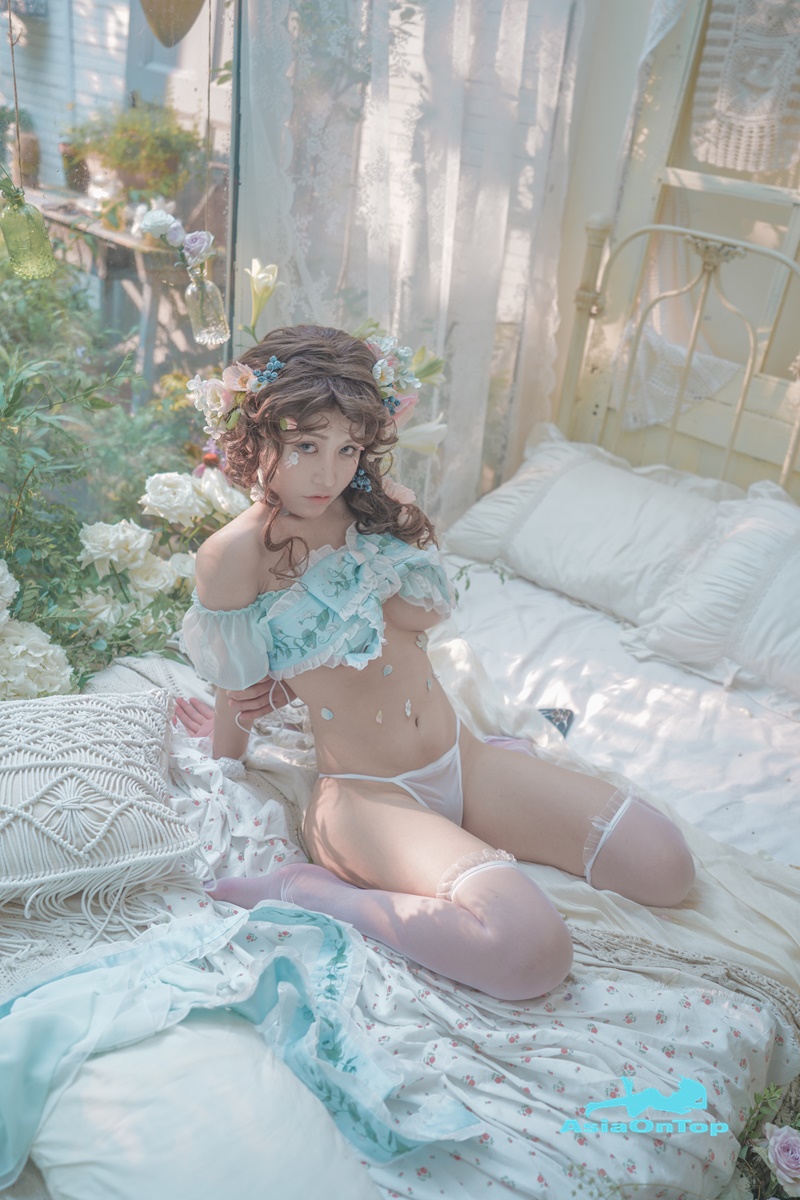 Coser@一笑芳香沁 No.031: 豌豆公主 the princess and the pea