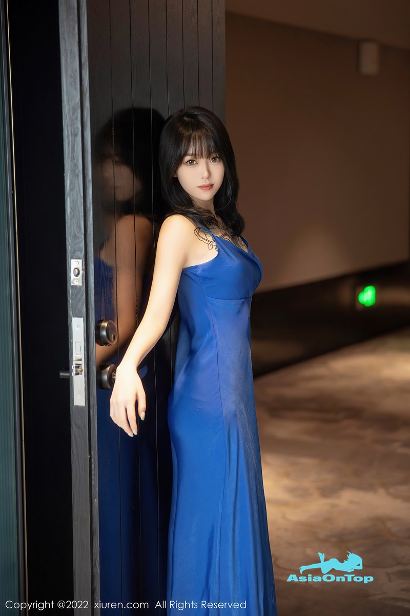 XIUREN No 5165 – 奶瓶