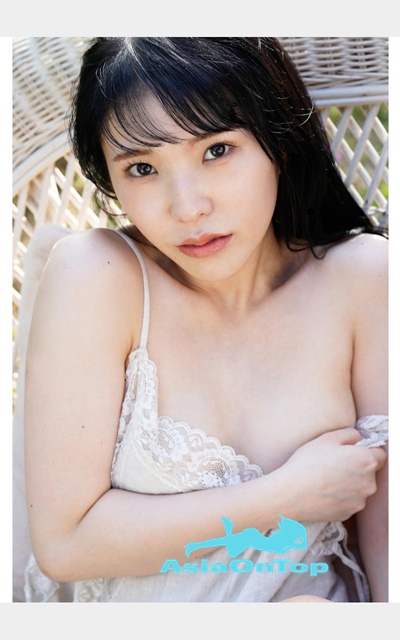 Photobook 2022-11-18 Marina Nagasawa 長澤茉里奈 And Seera Nagasawa 長澤聖愛 – W Pocchi