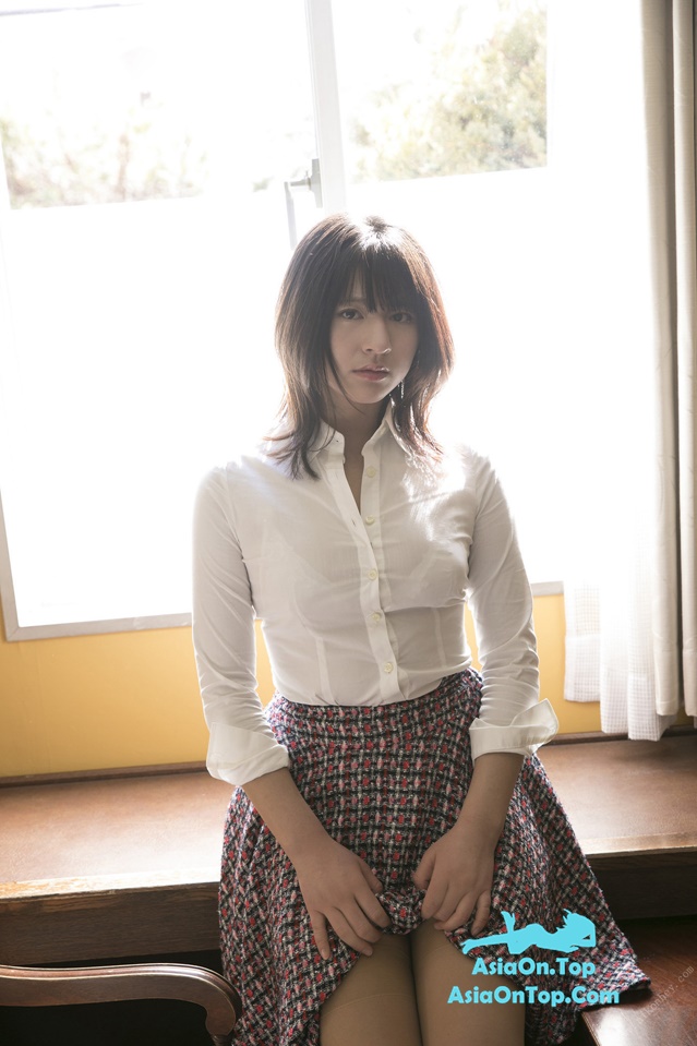 Photobook 2018.04.27 Kana Tokue 徳江かな – Pureness