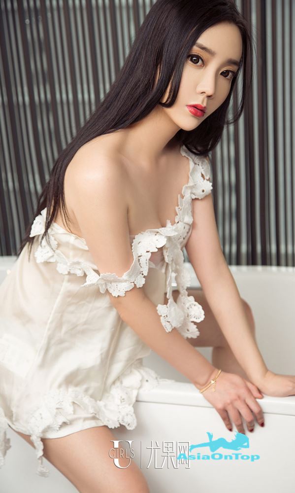 UGirls App No 1028 – Ai Mi Er (艾米儿)