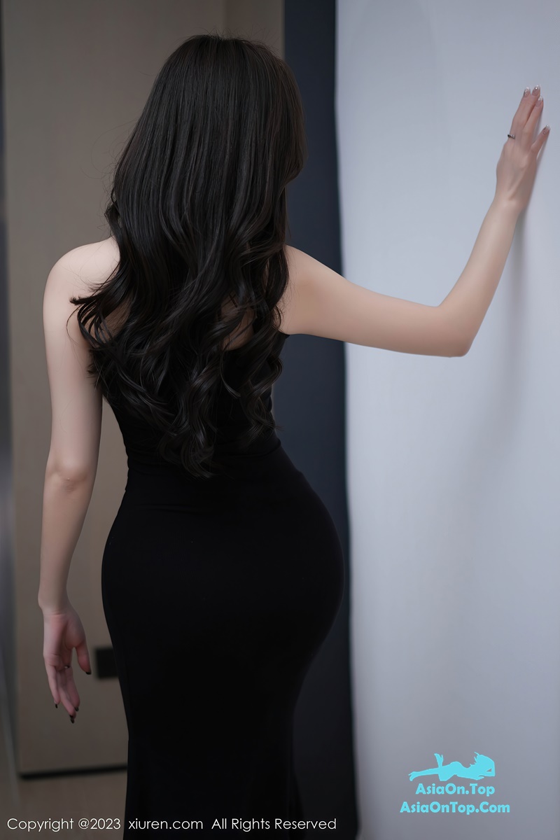 XIUREN No 7367 – Carol Zhou Yan Xi (Carol周妍希)