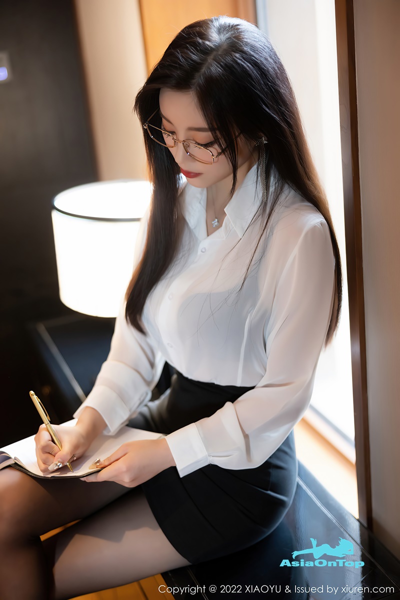 XiaoYu – Vol 865 – Yang Chen Chen (杨晨晨Yome)