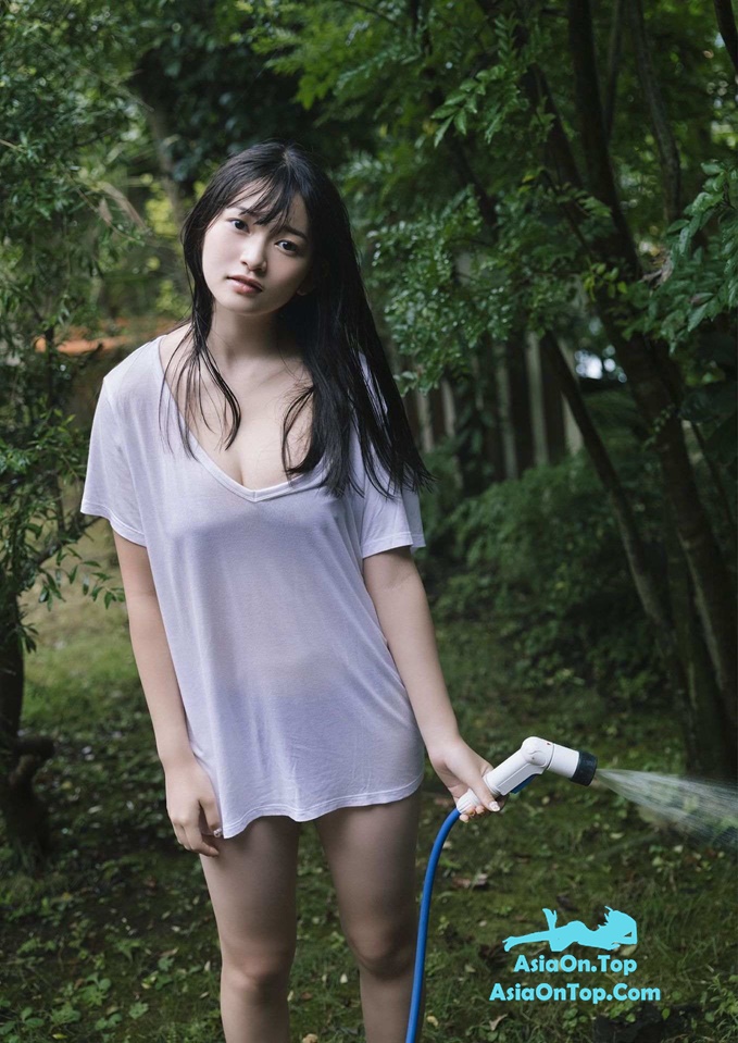 YJ Photobook 2021-09-22 Suzuka Sayama 佐山すずか – Let It Shine