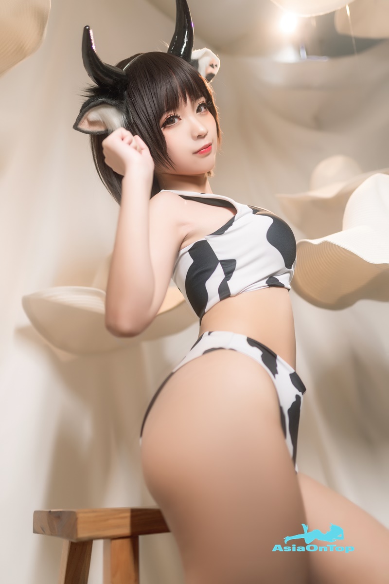 Coser@蠢沫沫 (chunmomo) Vol.081: 花花牛 Huahuaniu