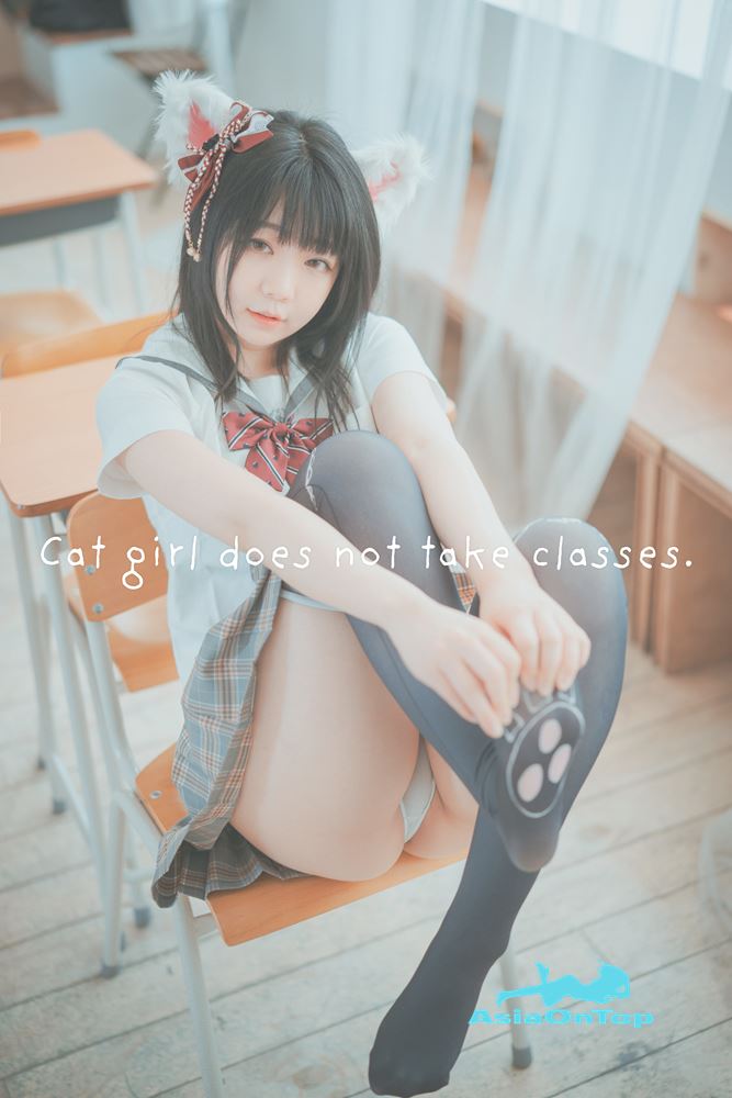 DJAWA Photo – Pian (피안화): “Cat girl does not take classes”