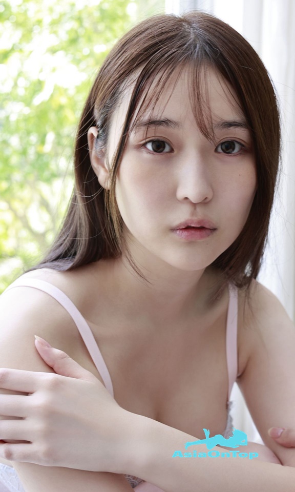 Weekly Photobook Nako Miyase 宮瀬なこ Beautiful Woman And Autumn Sweets