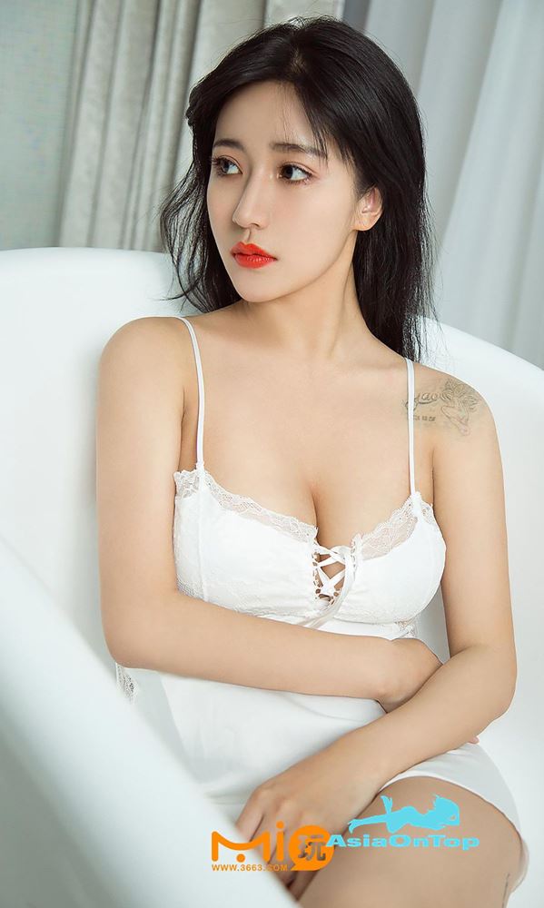 UGirls App No 444 – Guo Xin Rong (郭芯榕)