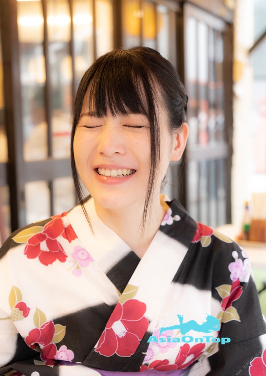Photobook 2021-03-20 Yukina Shida 志田雪奈 Lovey-Dovey Kimono Date