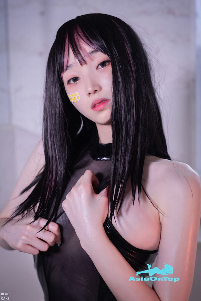 BlueCake – Bambi (밤비): Pretty savage
