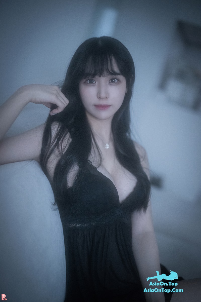 PINK Ye Seul 냥슬 – Nyansul Personalized After Work 02