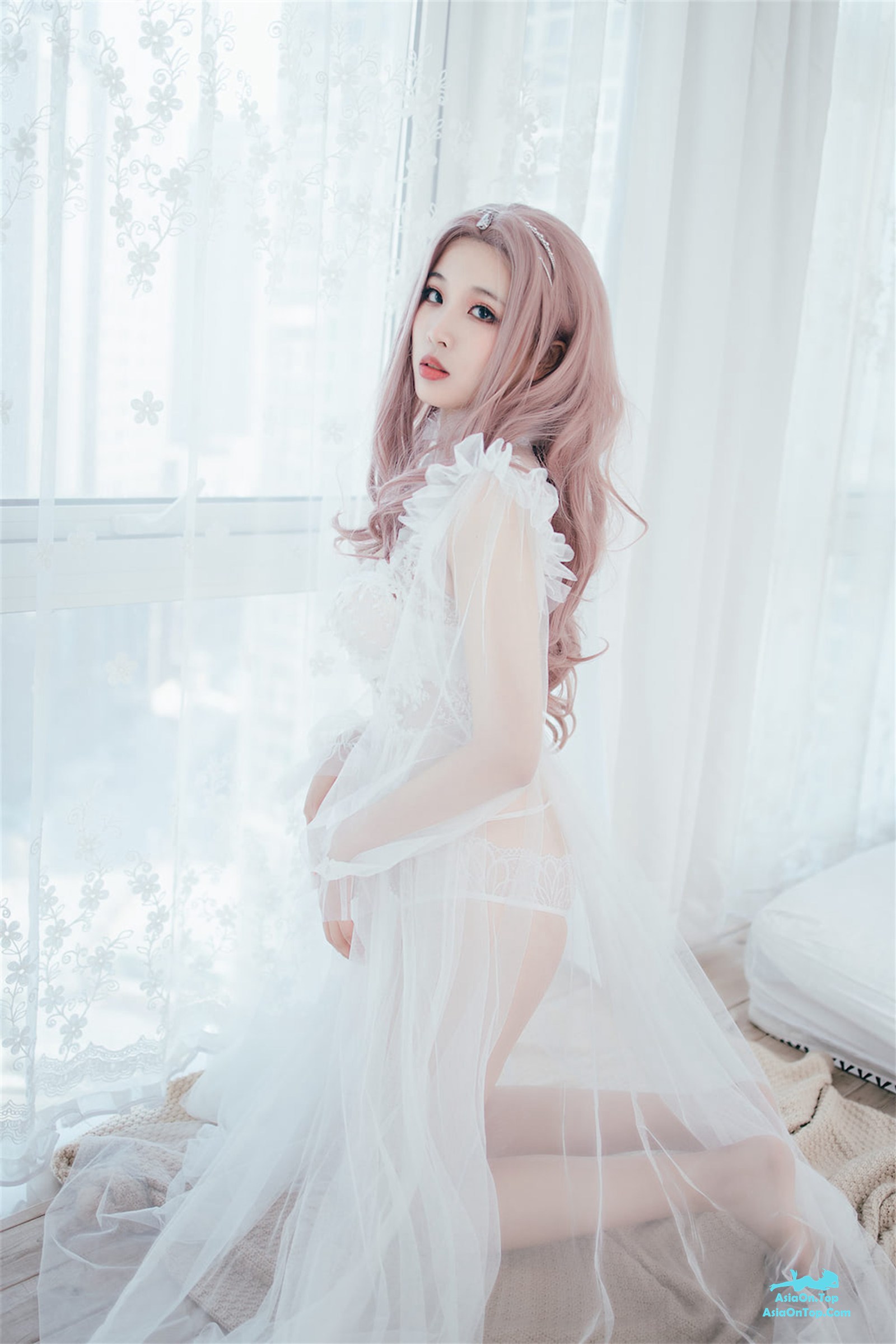 Coser@轩萧学姐 – 花嫁
