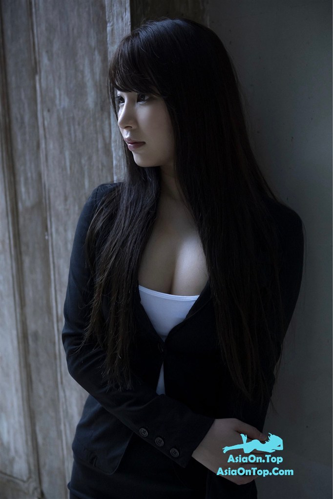 Haili 海里 New face