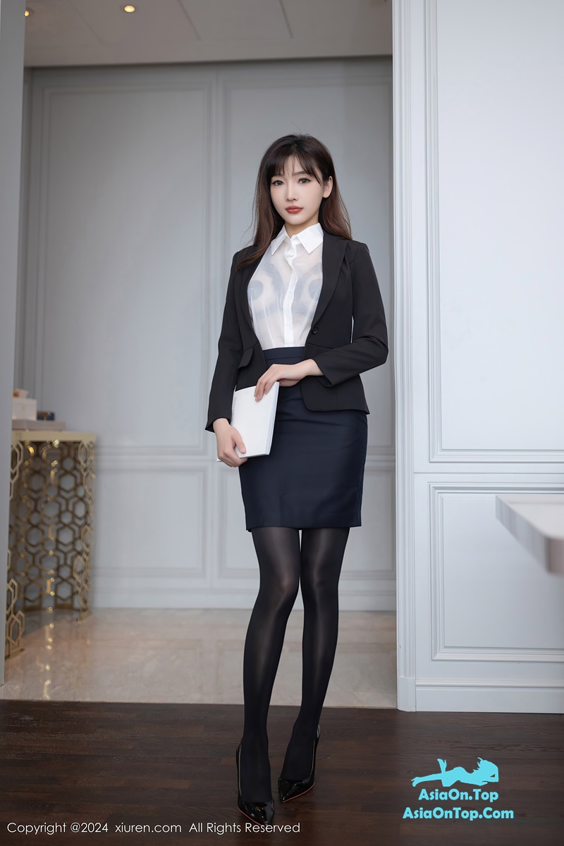 XIUREN 8988 – Lu Xuan Xuan (陆萱萱) Sexy photo free download