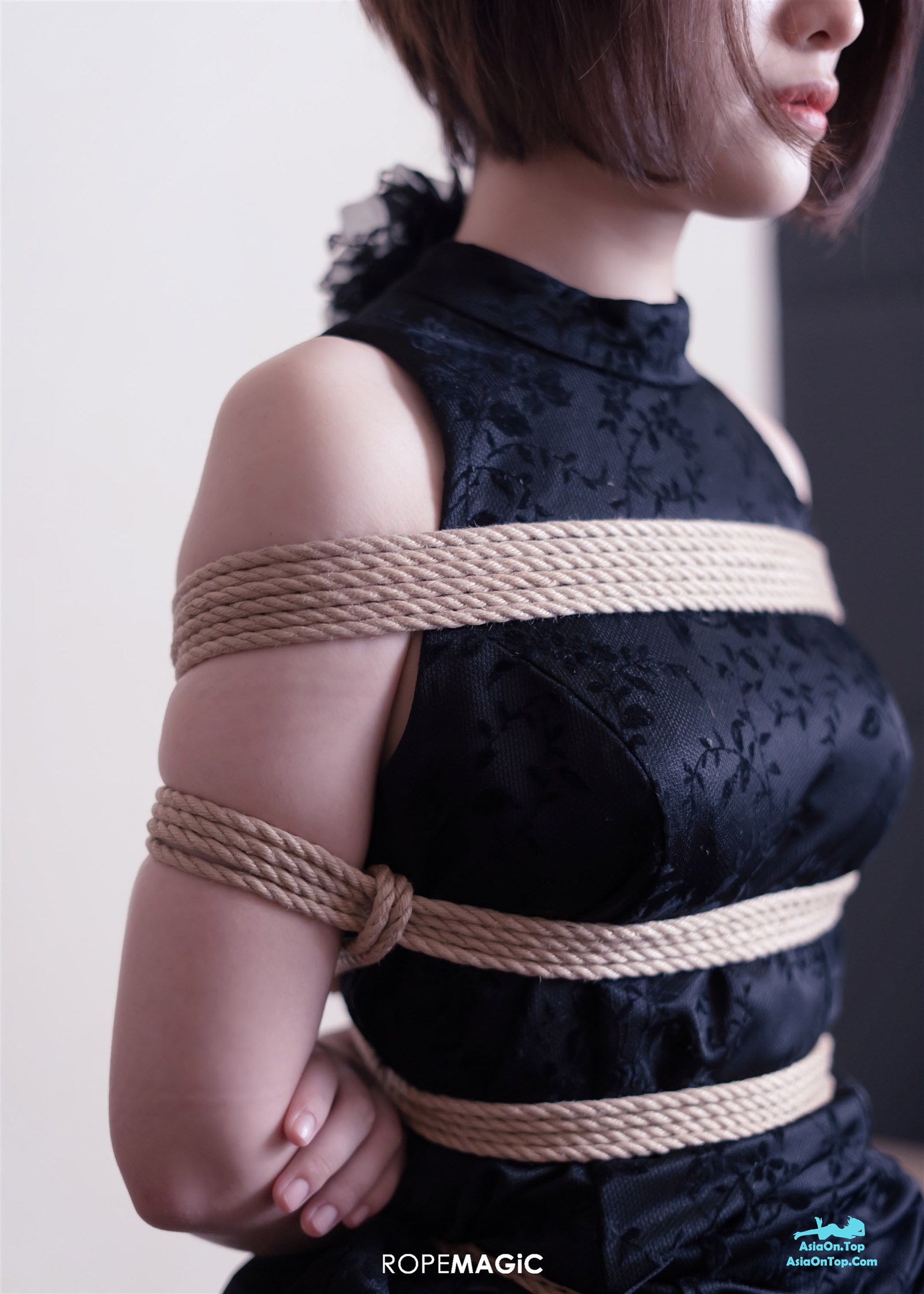 ROPEMAGiC Reiji Suzuki – Presence