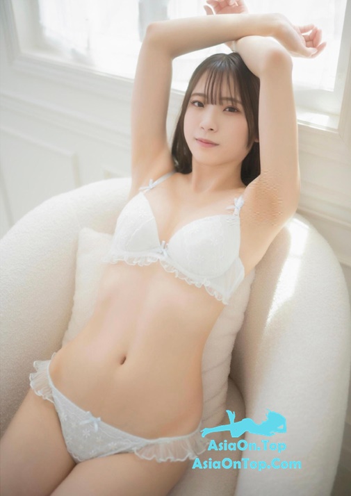 Kureha Rio 紅羽りお – I Want To Touch A