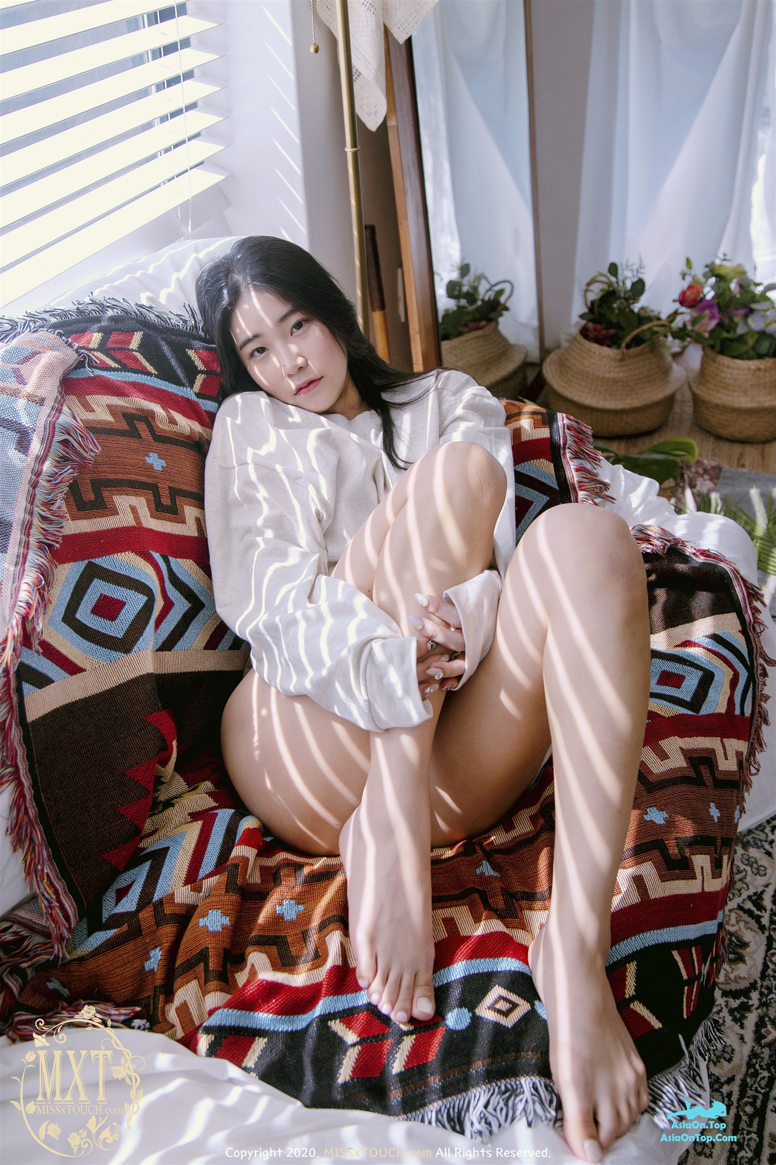 MISS TOUCH Su-A – Vol.12