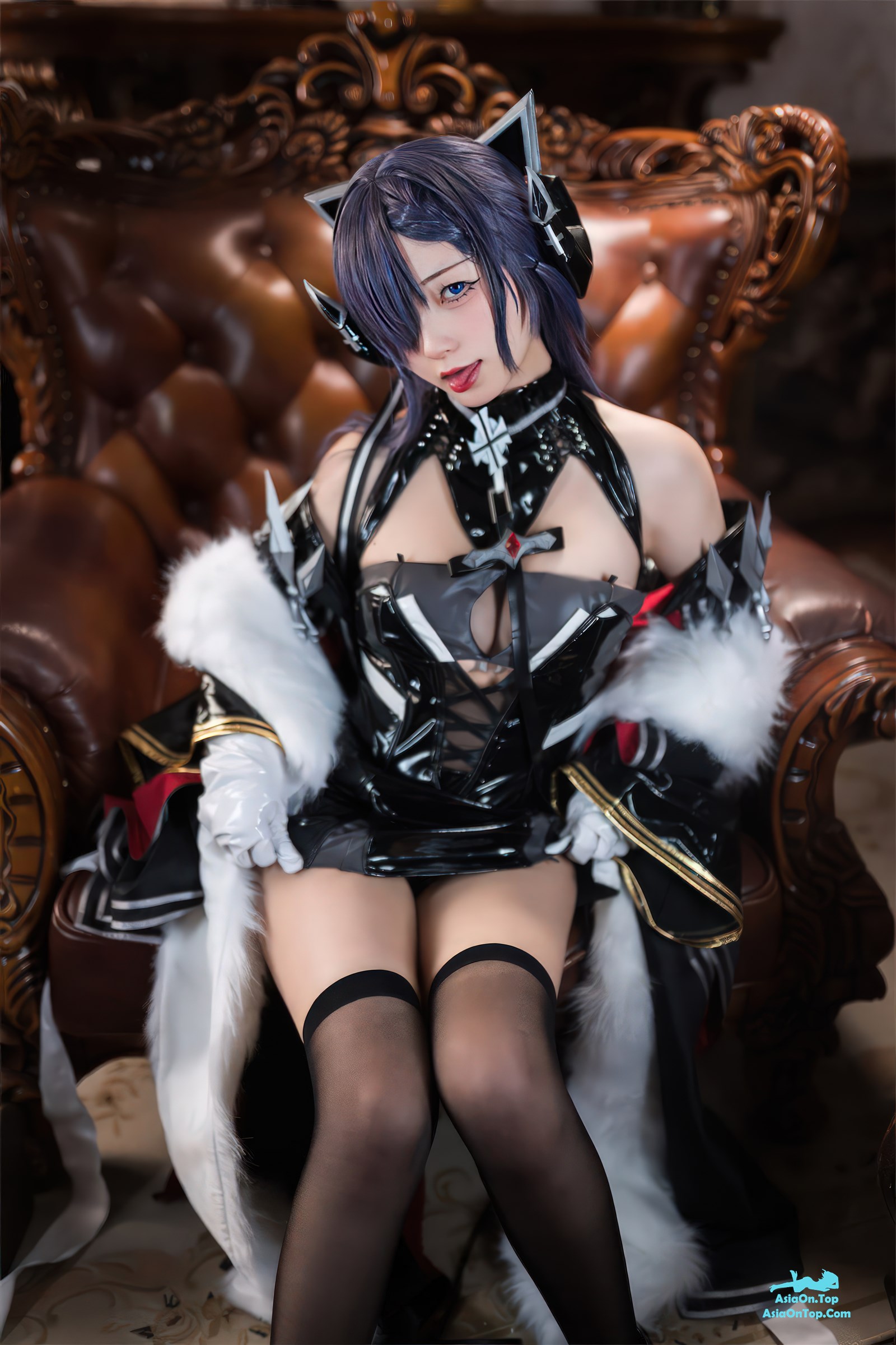 Coser@花铃 – 碧蓝航线-奥古斯特(铁血猫猫)