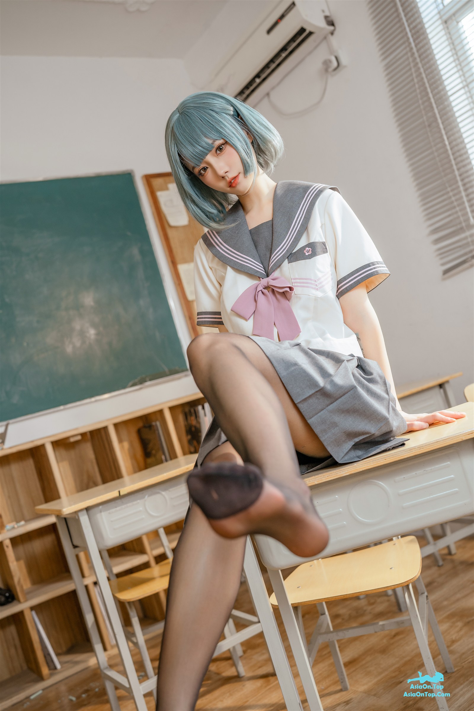 Coser@桃良阿宅 – 不良JK