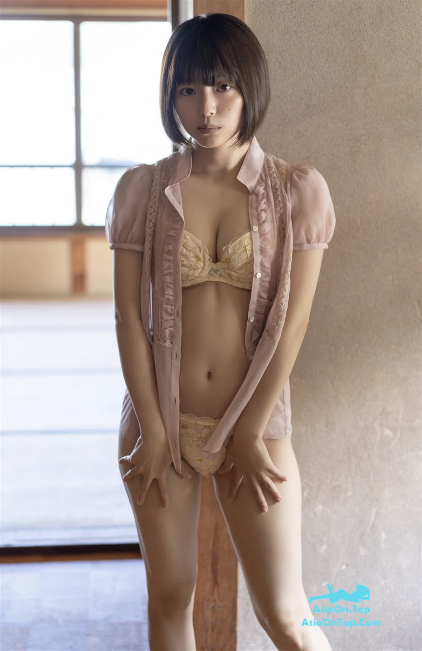 Hazuki Tsubasa 葉月つばさ キケンな熱視線