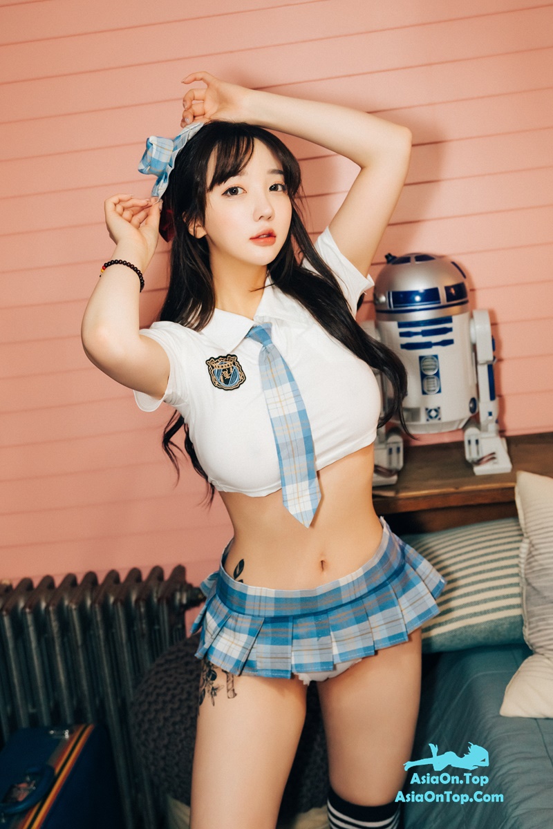 Loozy Son Ye-Eun 손예은 Cheer Up
