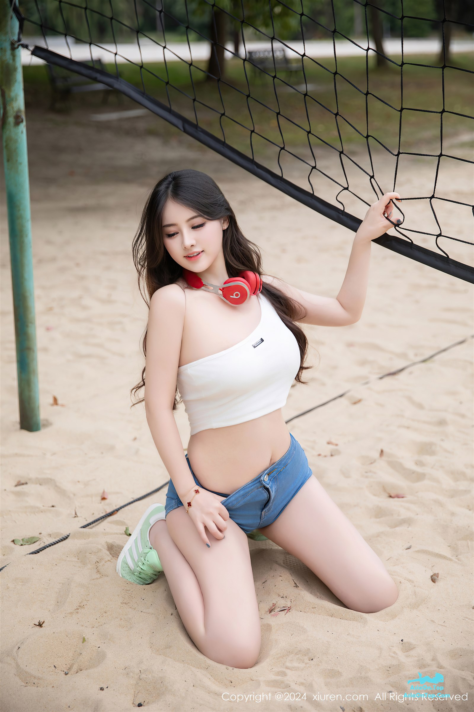 XiuRen秀人网 No.9354 诗诗kiki