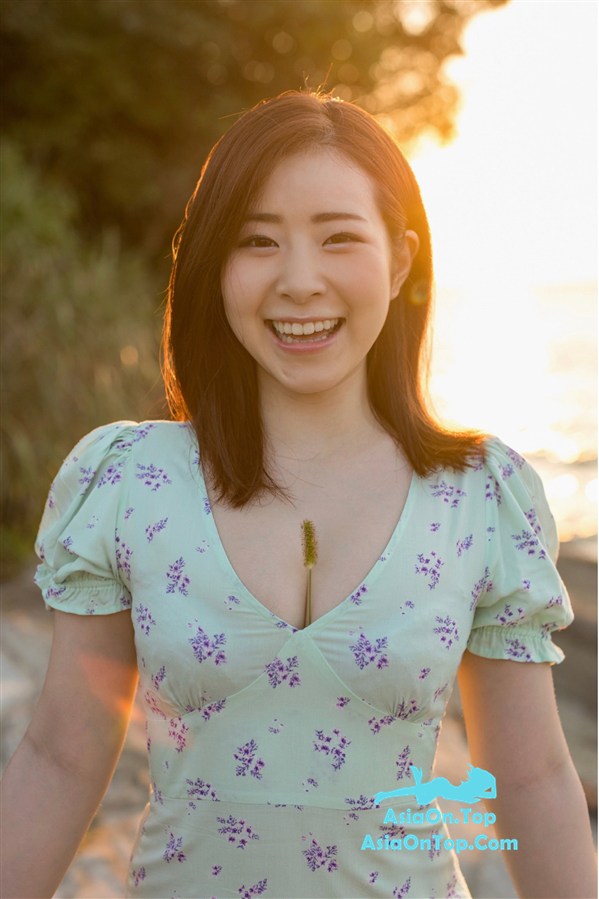 太陽とひまわり Ena Satsuki 沙月恵奈 ヌード写真集