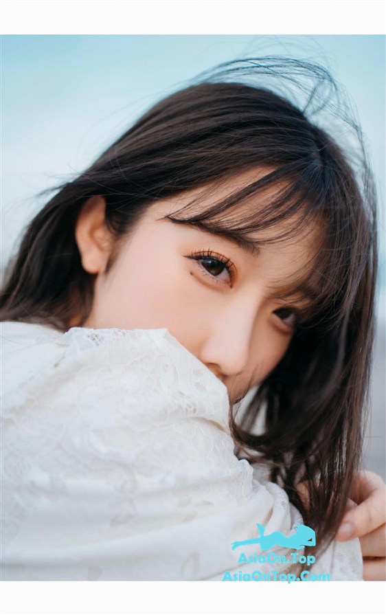 Taiga Momo 大河もも グラビア写真集 恋