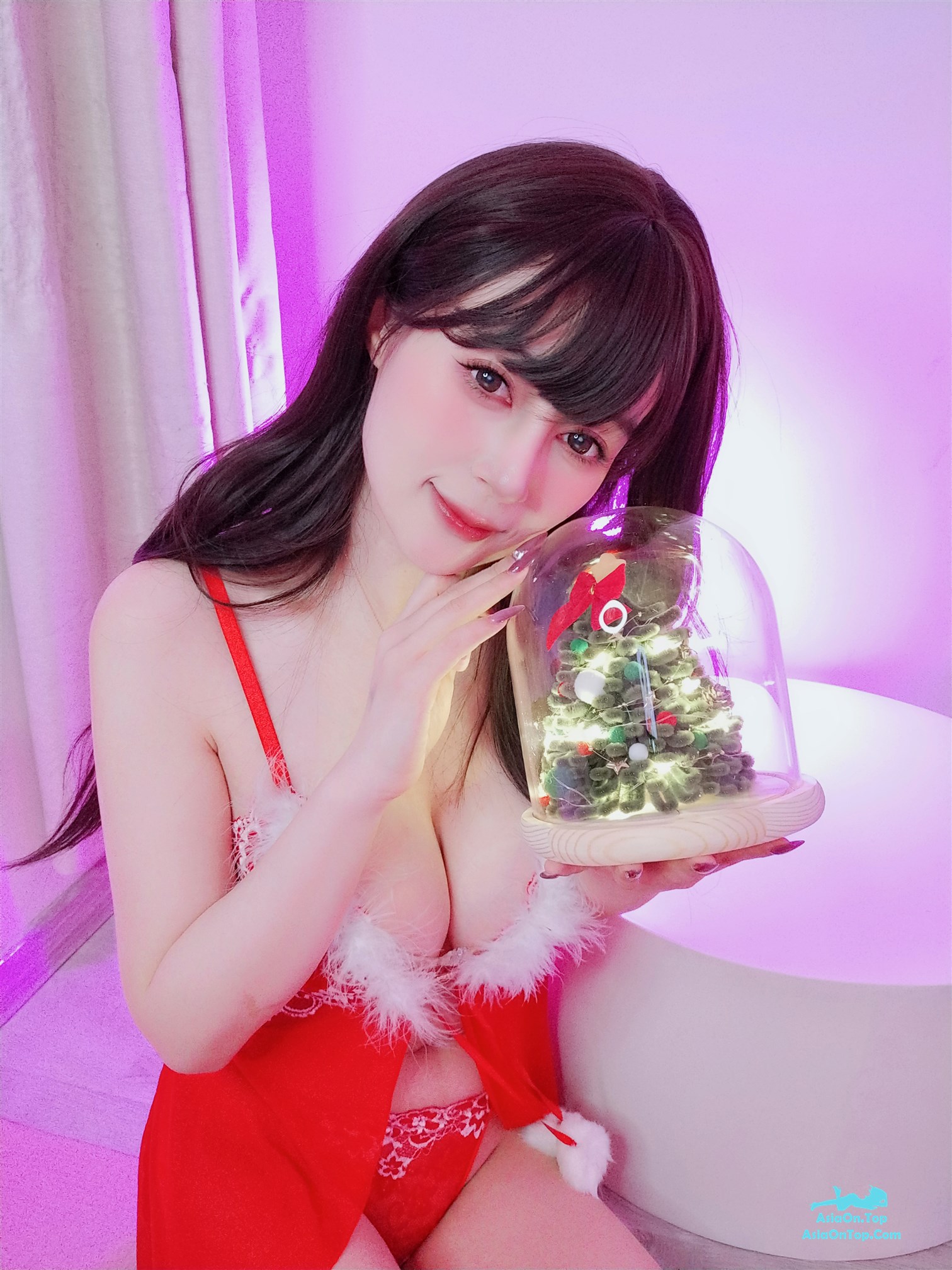 Coser@白银81 – 自撮 红红火火